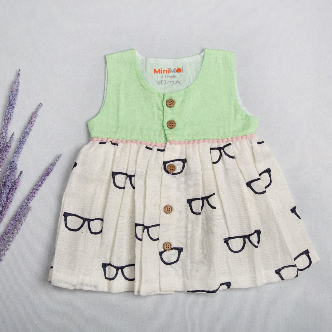 Green Chic Glasses-Muslin