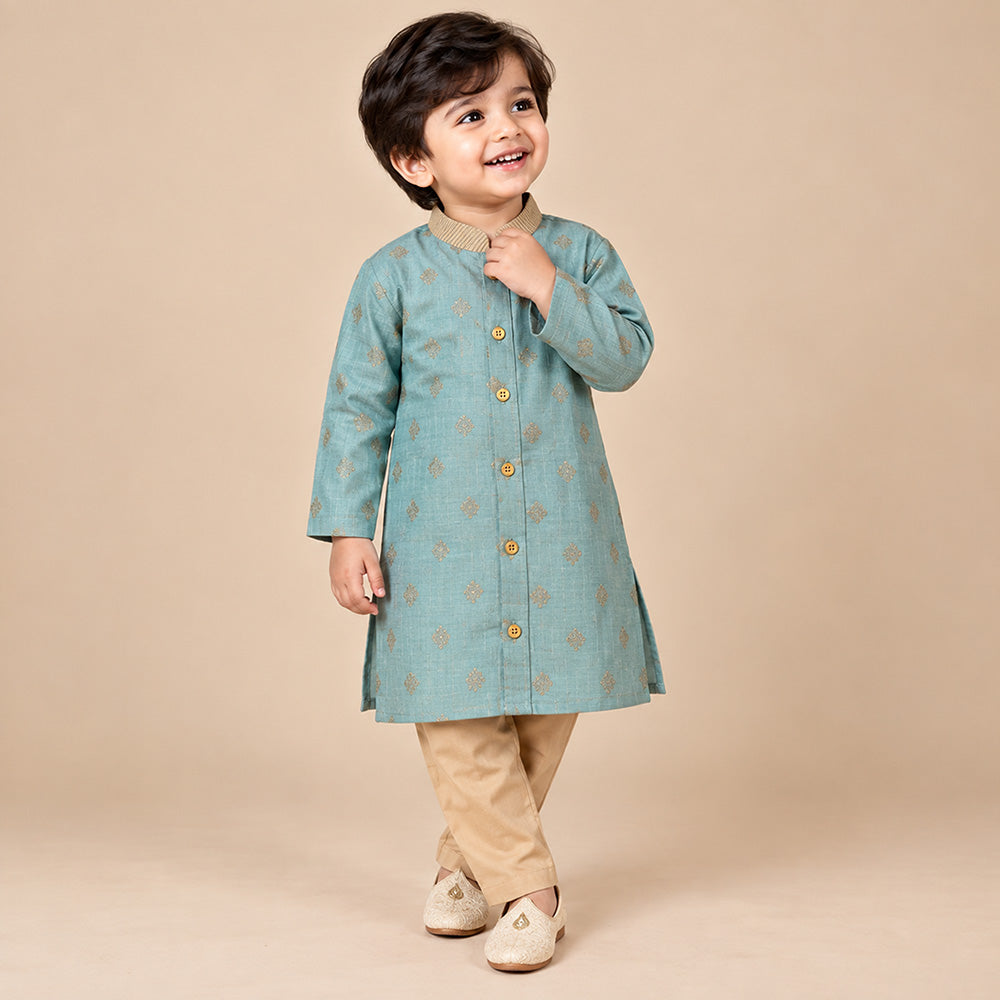 Blue Zari