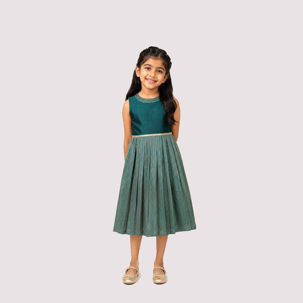 Elegant Green Silk